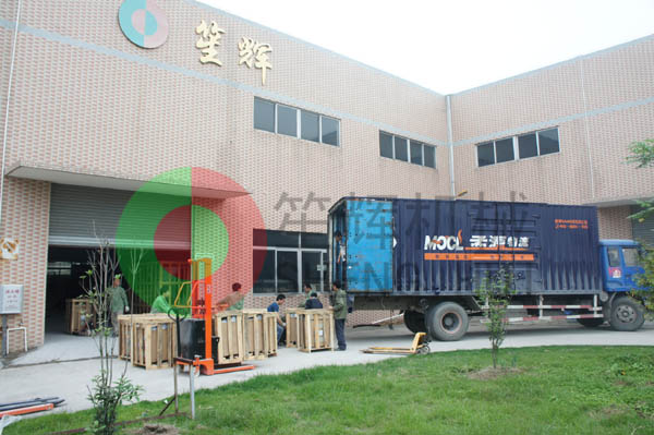 我公司長期為南非Vite公司提供大批量絞肉機(jī)