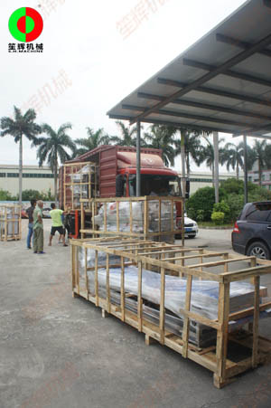 經(jīng)銷渦流洗菜機生產(chǎn)線打包裝車出貨！