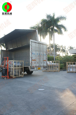 果蔬清洗加工設(shè)備發(fā)往上?？蛻簦? /></a></div>
                    <div   id=