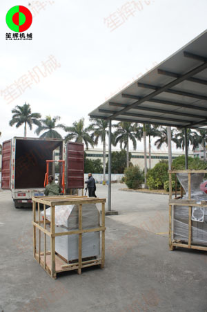 物流緊張,貨拉拉發(fā)送一批肉類(lèi)加工設(shè)備交付客戶(hù)！