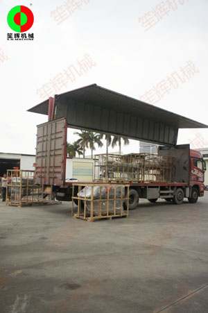 洗菜機(jī)等一批蔬果清洗加工設(shè)備交付發(fā)貨上?？蛻?hù)！