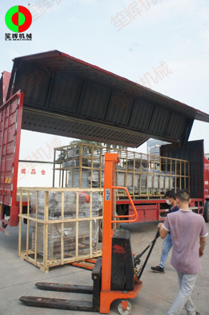 蔬果無損清洗線及渦流洗菜機順利裝車交付客戶！