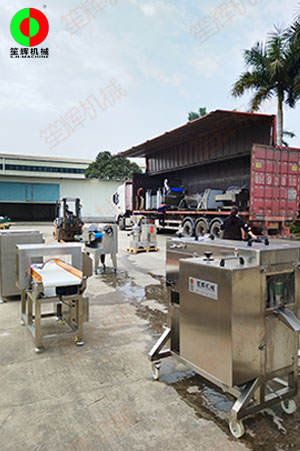 客戶(hù)訂購(gòu)的一批肉類(lèi)和水產(chǎn)加工設(shè)備發(fā)貨交付！